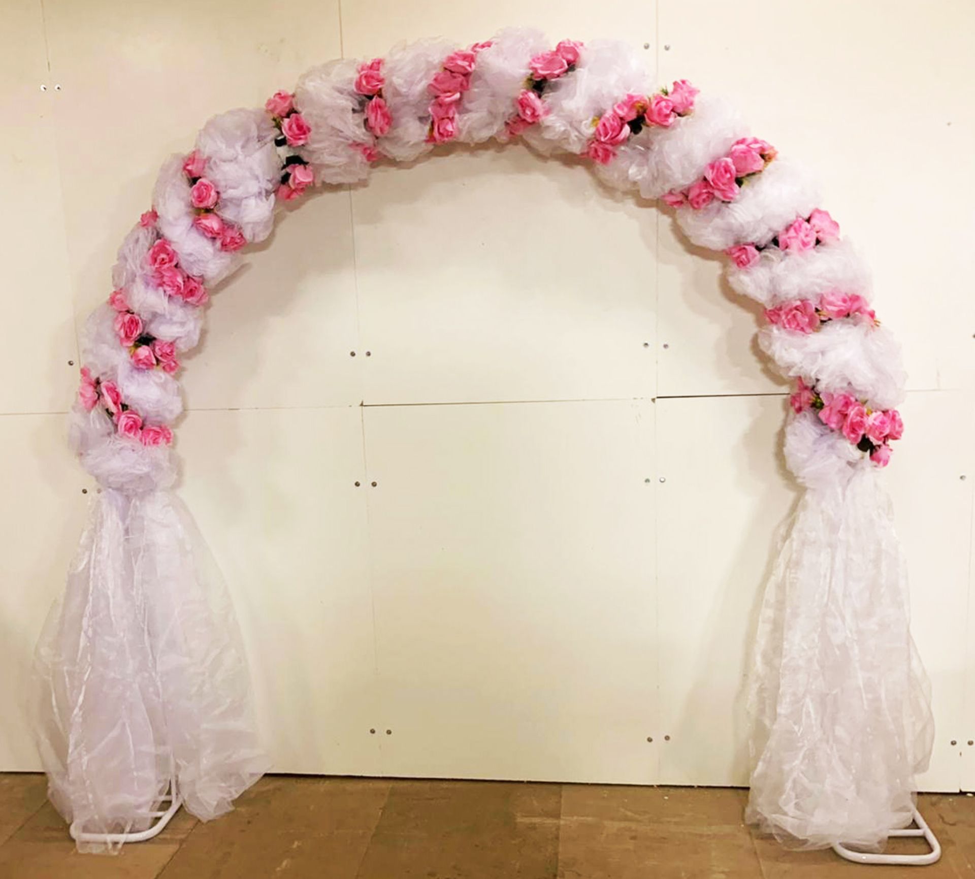 Professional Metal 275cm Pink and White Wedding Flower Arch. RRP £999