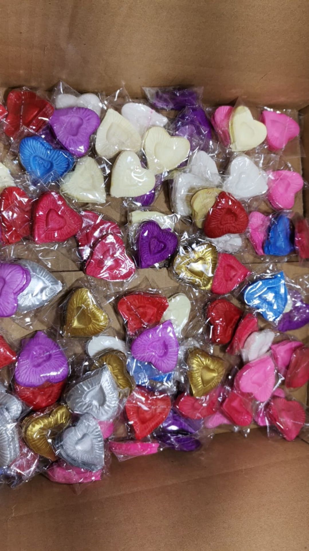 8000 Heart Shaped Artifical Scatter Petals. RRP £160 - Image 2 of 3