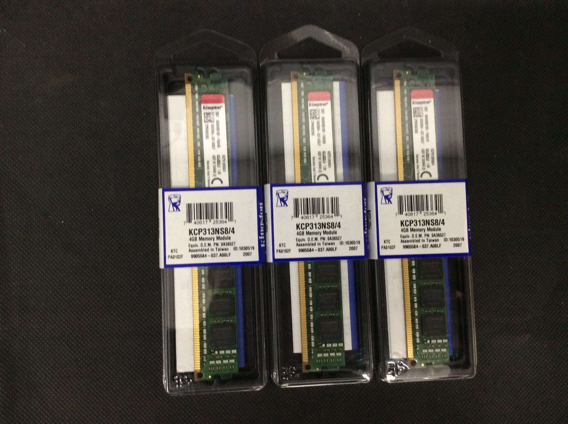 3x 4BG Memory Module Model KCP313NS8/4