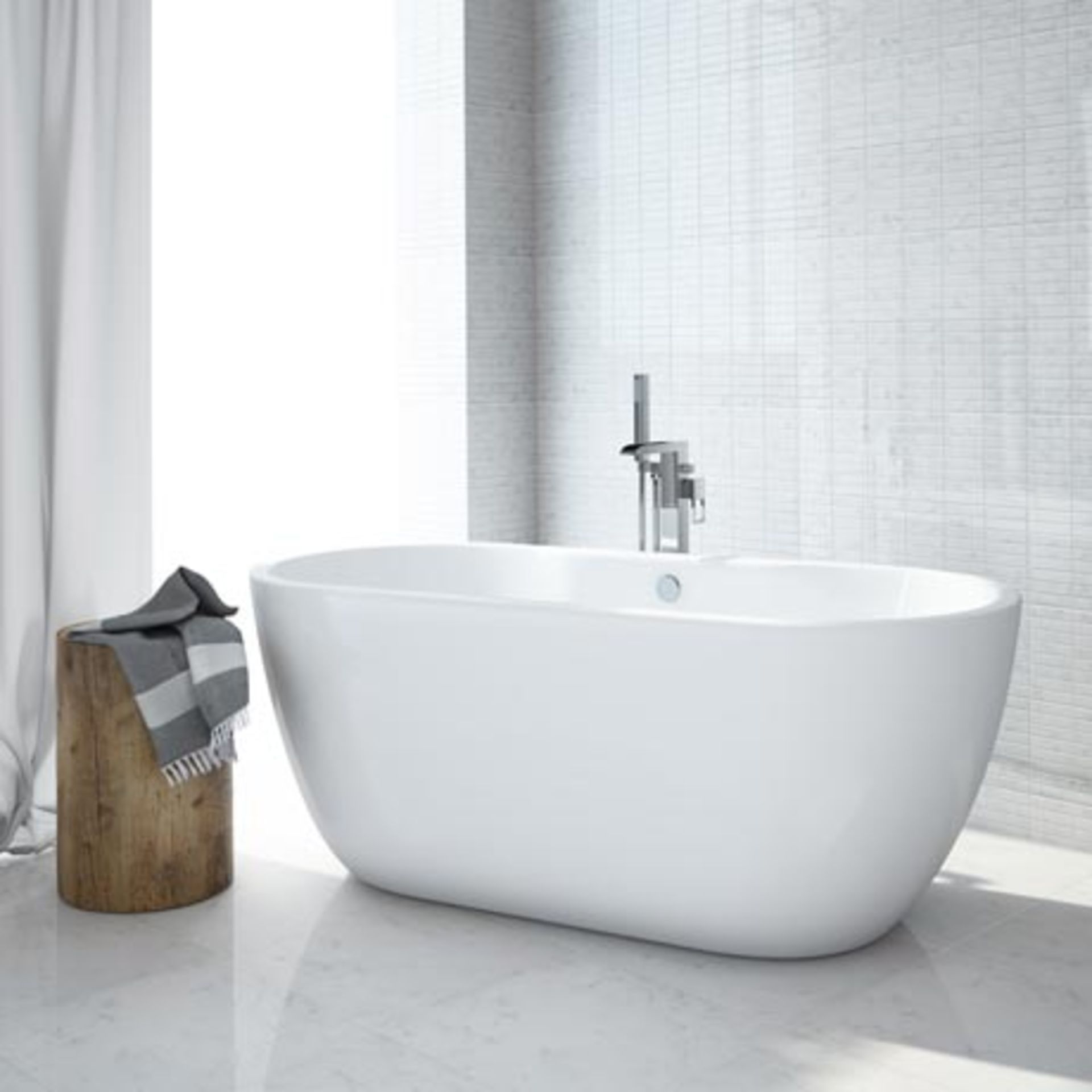 New (G9) 1455x740mm Harlesden White Freestanding Bath. Ex Display. A Luxury Elegant Double En...