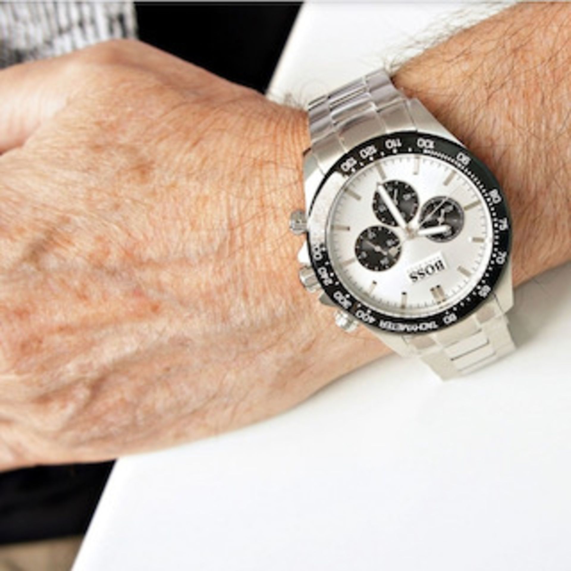 Hugo Boss 1512964 Men's Ikon Silver Bracelet Chronograph Watch - Image 5 of 6