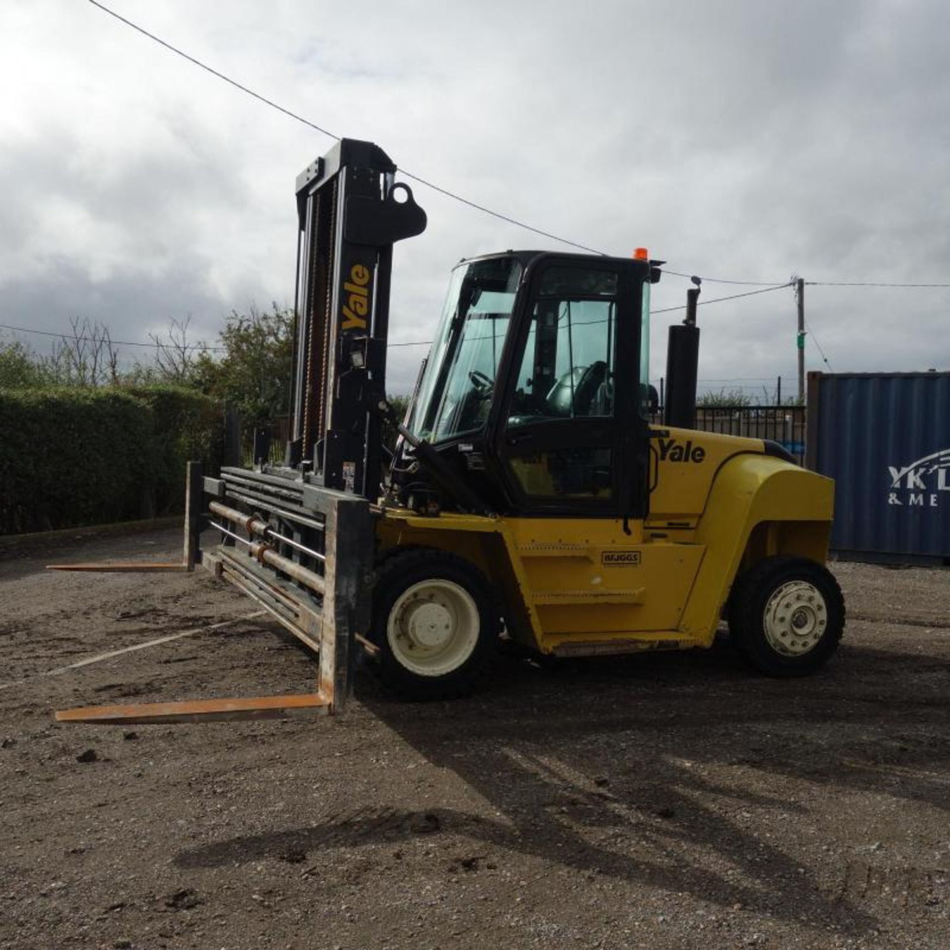 2013 Yale GDP80DC Forklift - Image 7 of 16