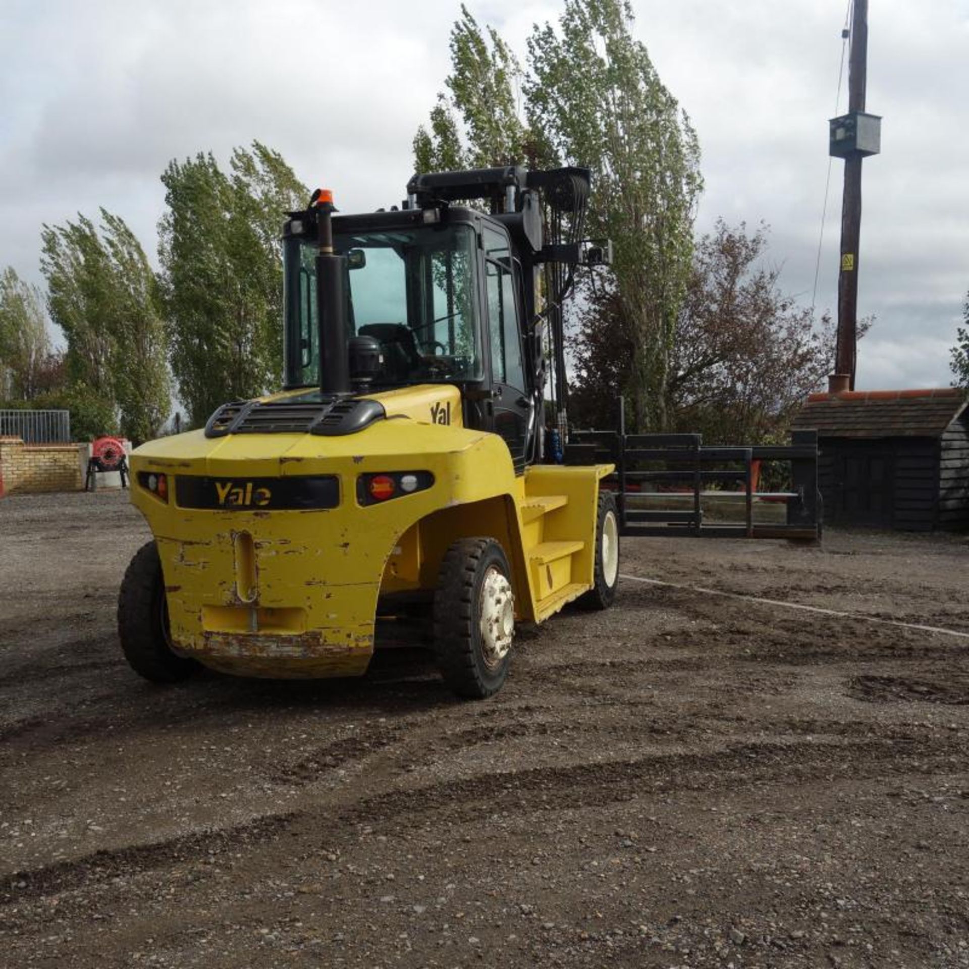 2013 Yale GDP80DC Forklift - Image 11 of 16