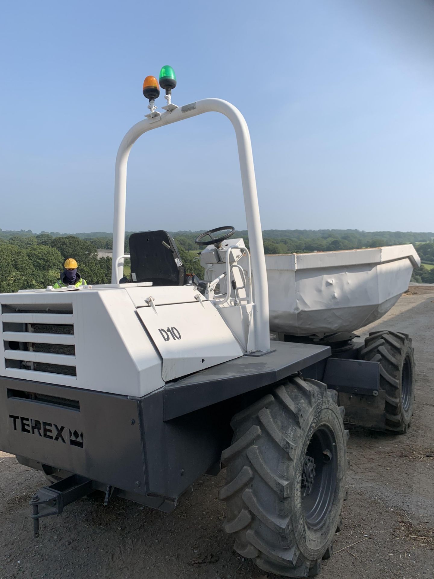 Terex 6 Ton swivel dumper - Image 2 of 15