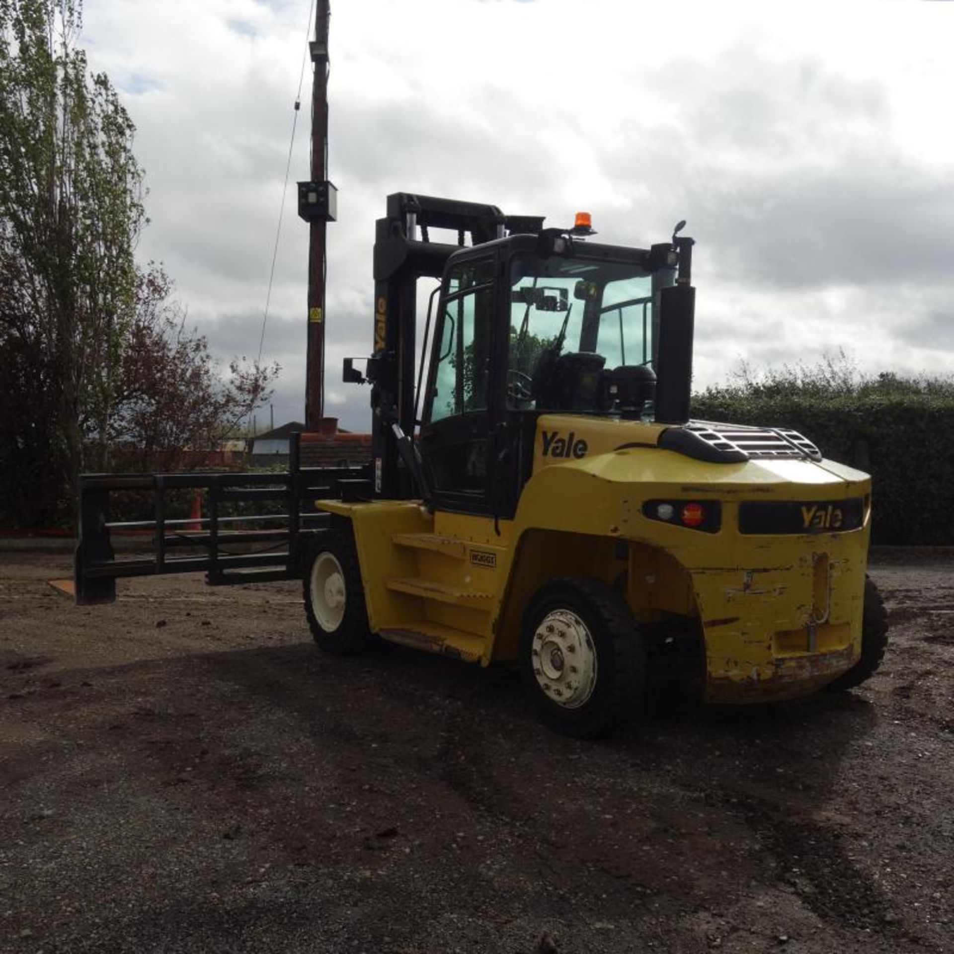 2013 Yale GDP80DC Forklift - Image 10 of 16