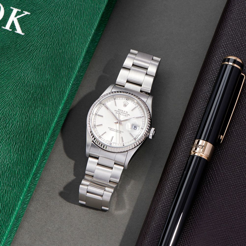 Luxury Preowned Watches I Including a Rare Grey Dial Patek Philippe Nautilus | Free UK Delivery & 24 Months Warranty