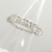 Good quality 1.01 carat 5-stone diamond ring in 18ct white gold