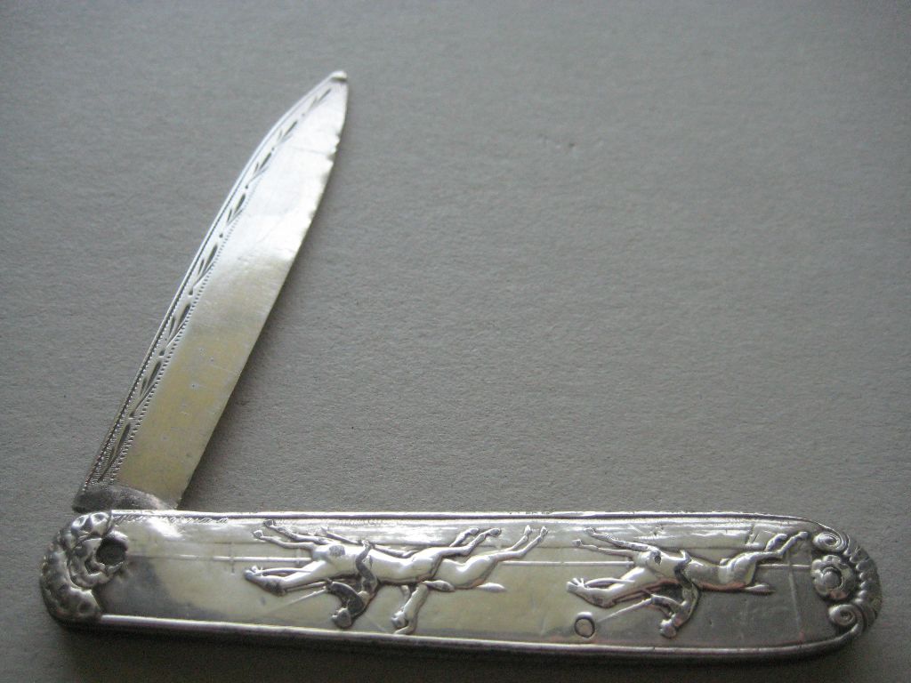 Rare George IV All Silver Hunting Decorated Silver Bladed Folding Fruit Knife - Image 2 of 9