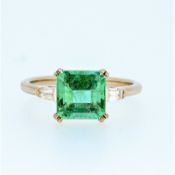 Certified 2.11 ct Natural High Quality Emerald and Diamonds 18K White Gold Ring