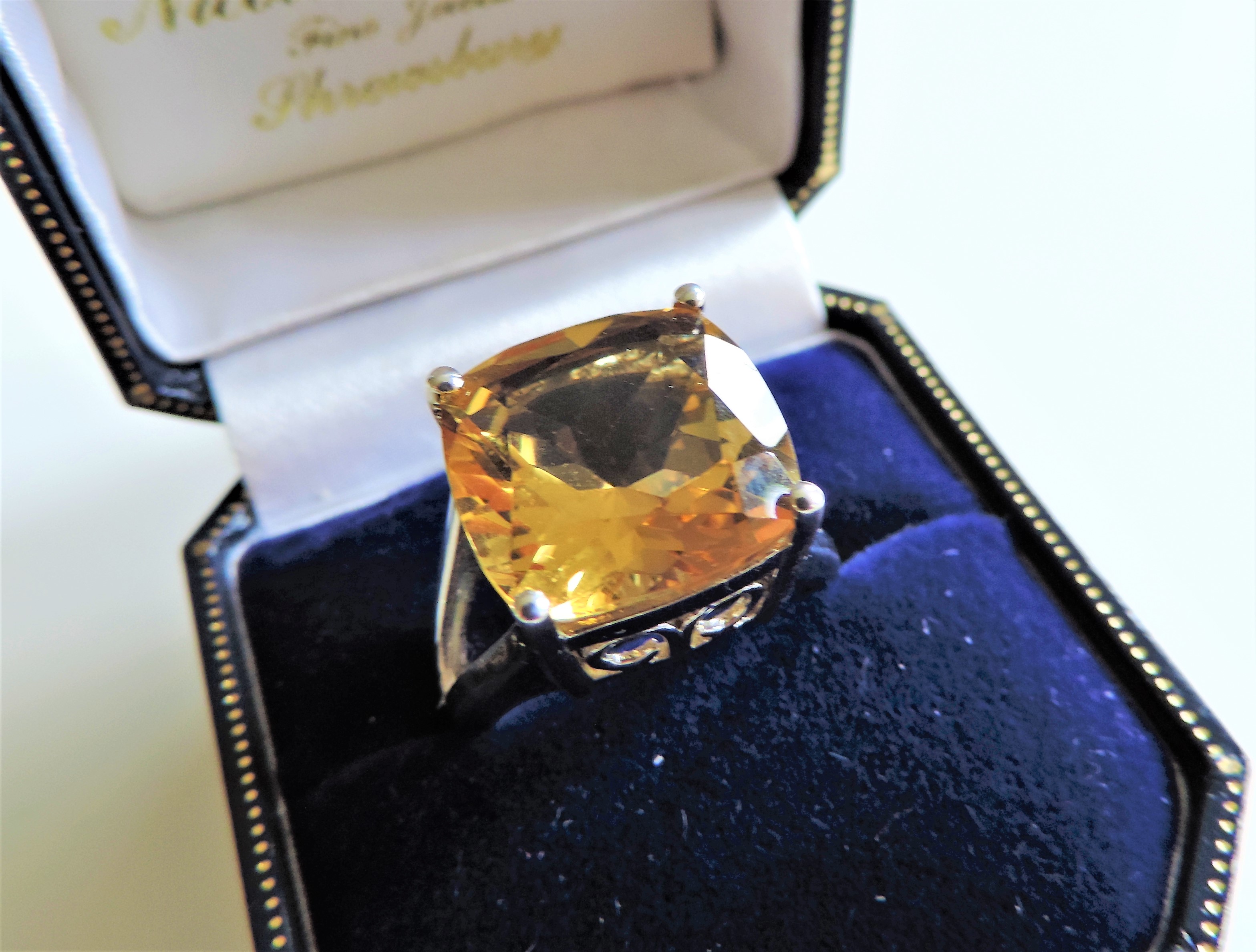 Sterling Silver 16.5ct Yellow Citrine Ring New with Gift Box - Image 7 of 7