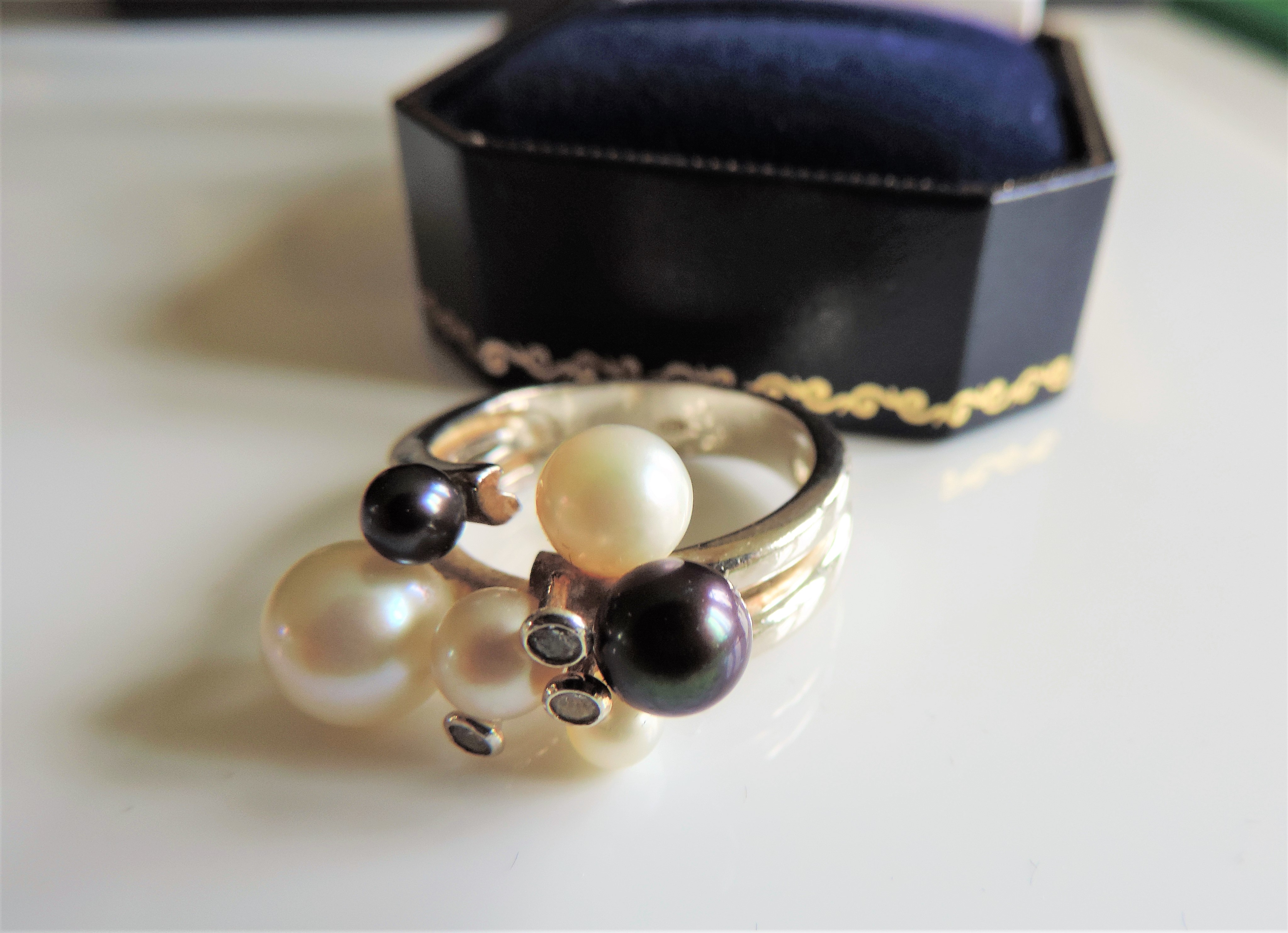 Sterling Silver Cultured Pearl Cluster Ring New with Gift Box - Image 2 of 5