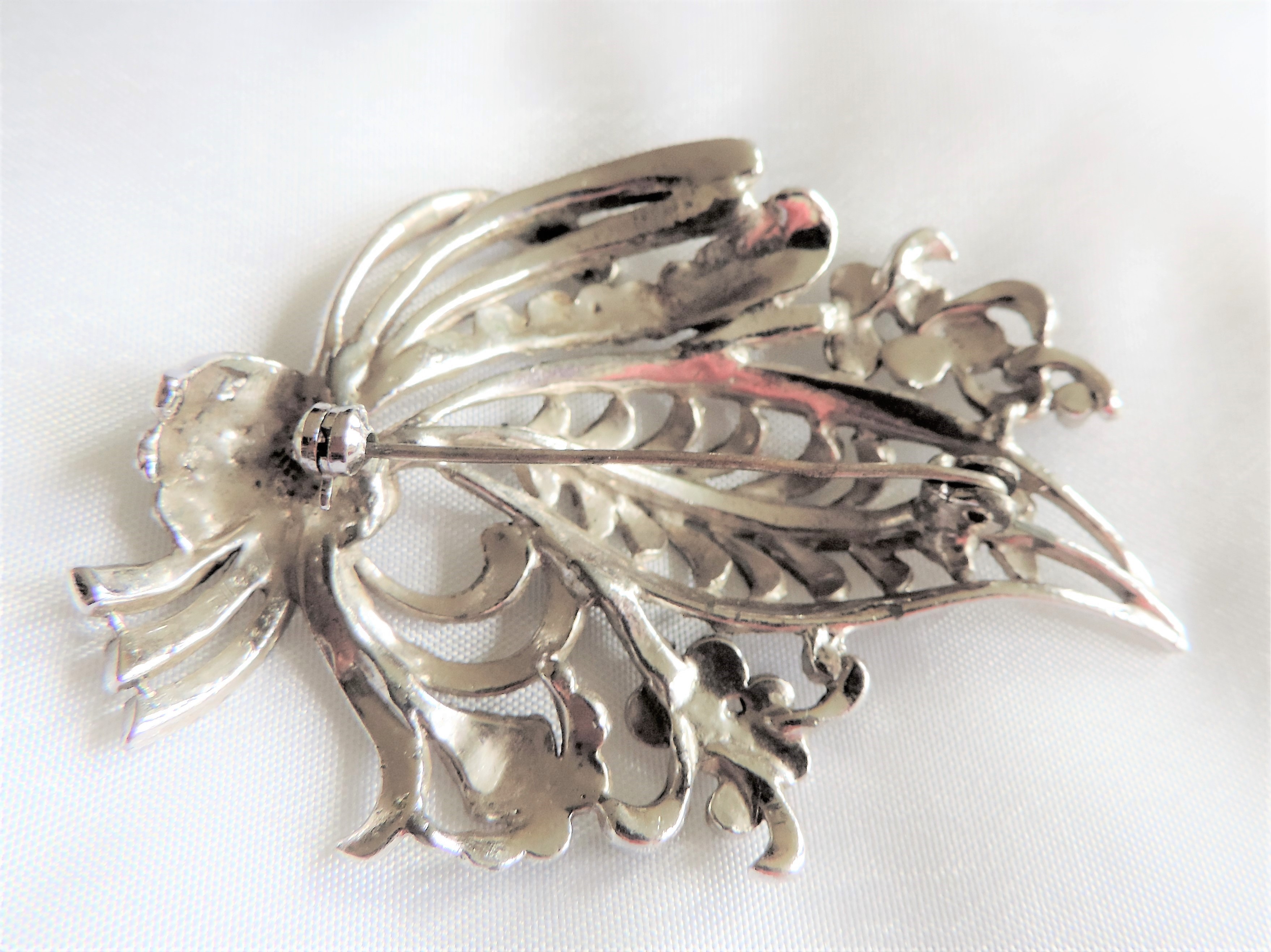 Vintage Marcasite Brooch 2.75 inches wide - Image 2 of 2