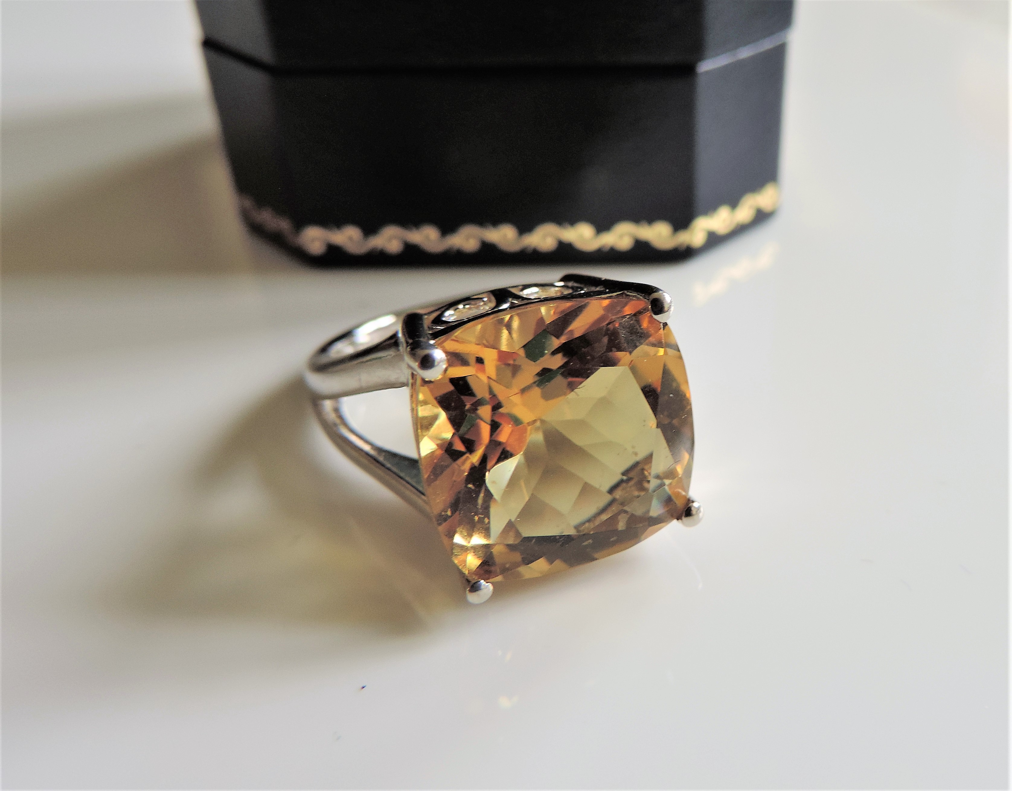 Sterling Silver 16.5ct Yellow Citrine Ring New with Gift Box - Image 5 of 7