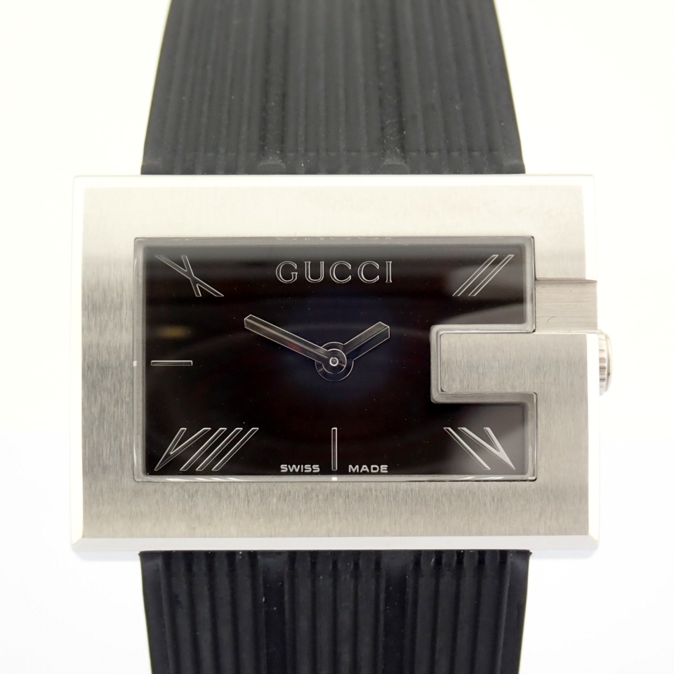 Gucci / 100L - Unisex Steel Wrist Watch - Image 7 of 12