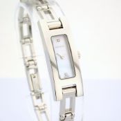 Gucci / 3900L / Mother Of Pearl & Diamond Dial - Lady's Steel Wrist Watch