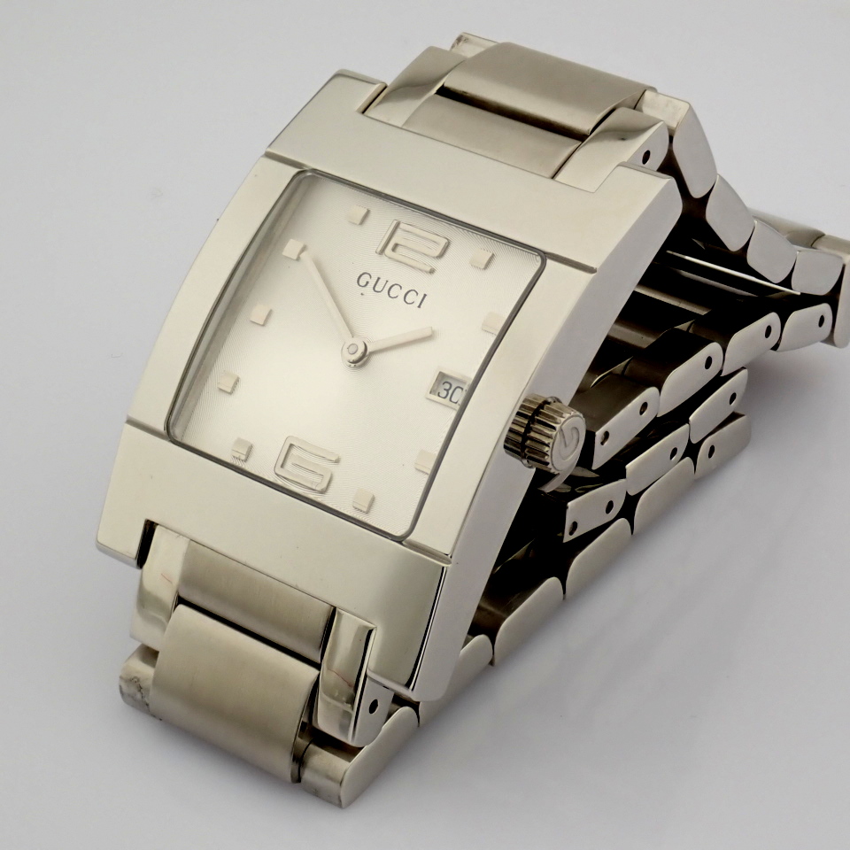 Gucci / 7700M - Gentlemen's Steel Wrist Watch - Image 3 of 9