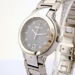 Gucci / 8900L - Lady's Steel Wrist Watch
