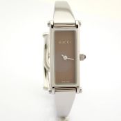 Gucci / 1500L - Lady's Steel Wrist Watch