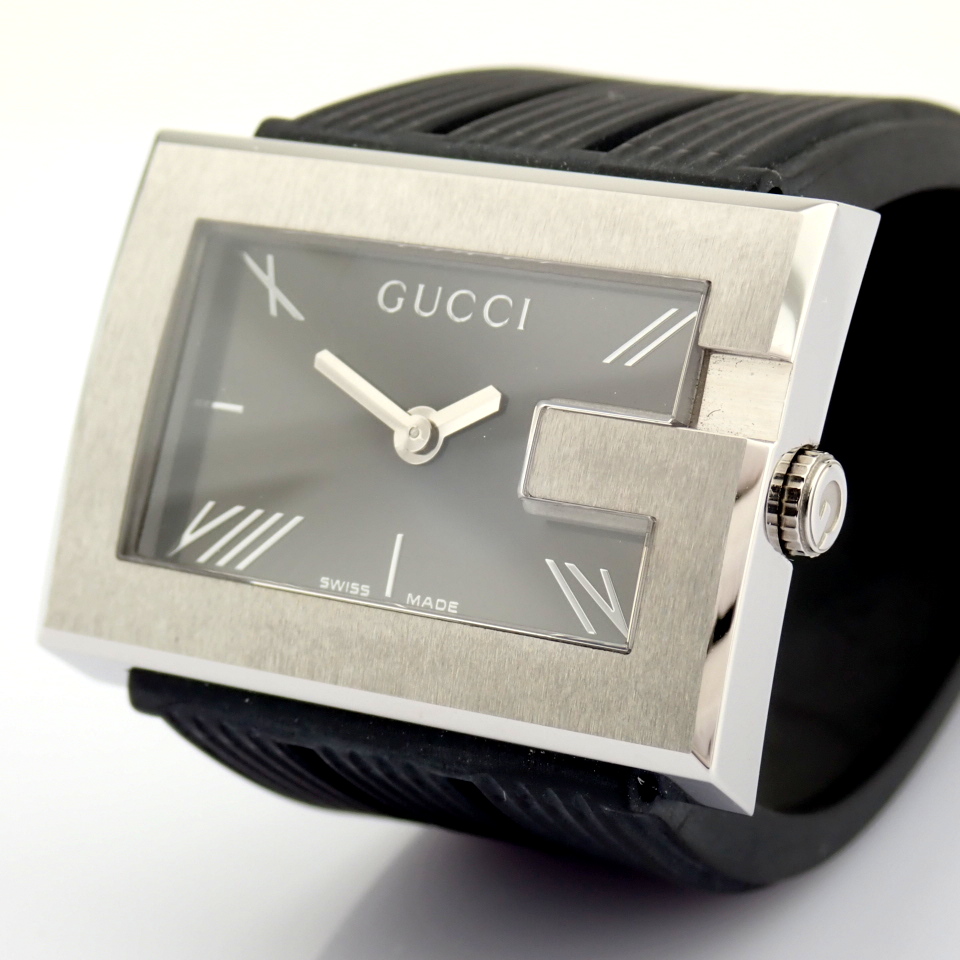 Gucci / 100L - Unisex Steel Wrist Watch - Image 6 of 12