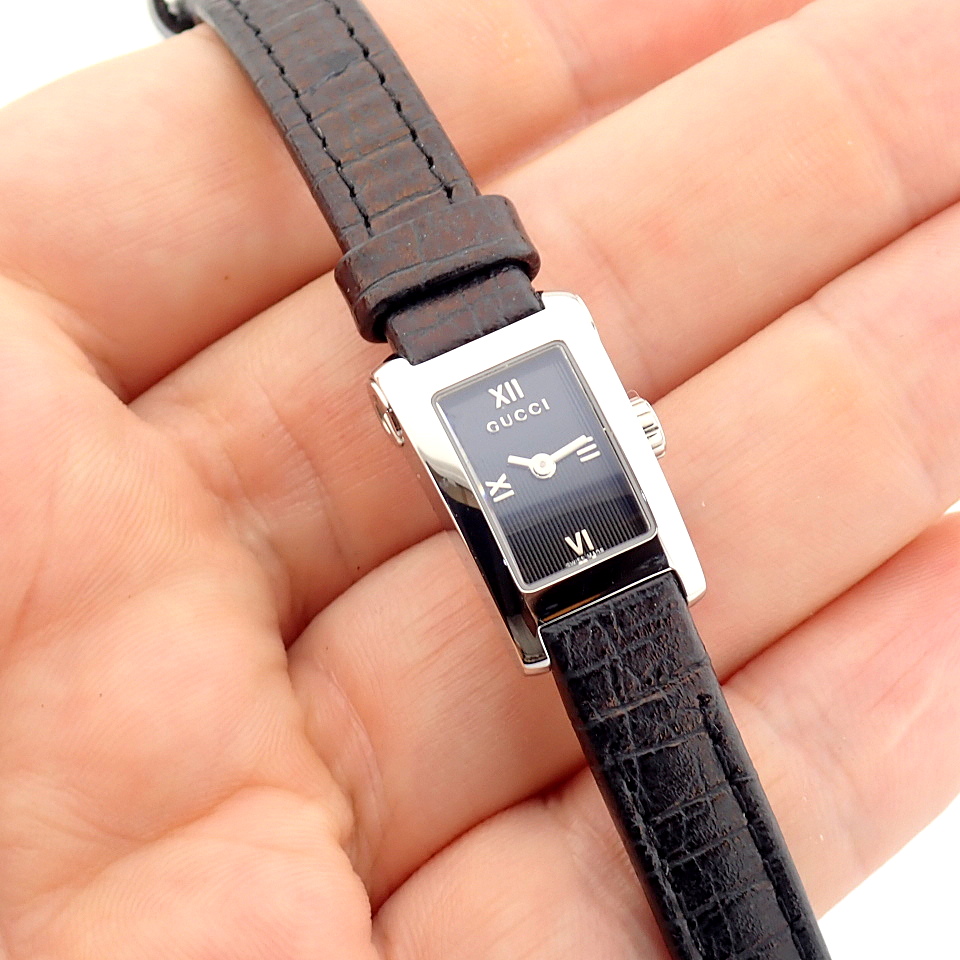 Gucci / 8600L - Lady's Steel Wrist Watch - Image 7 of 10