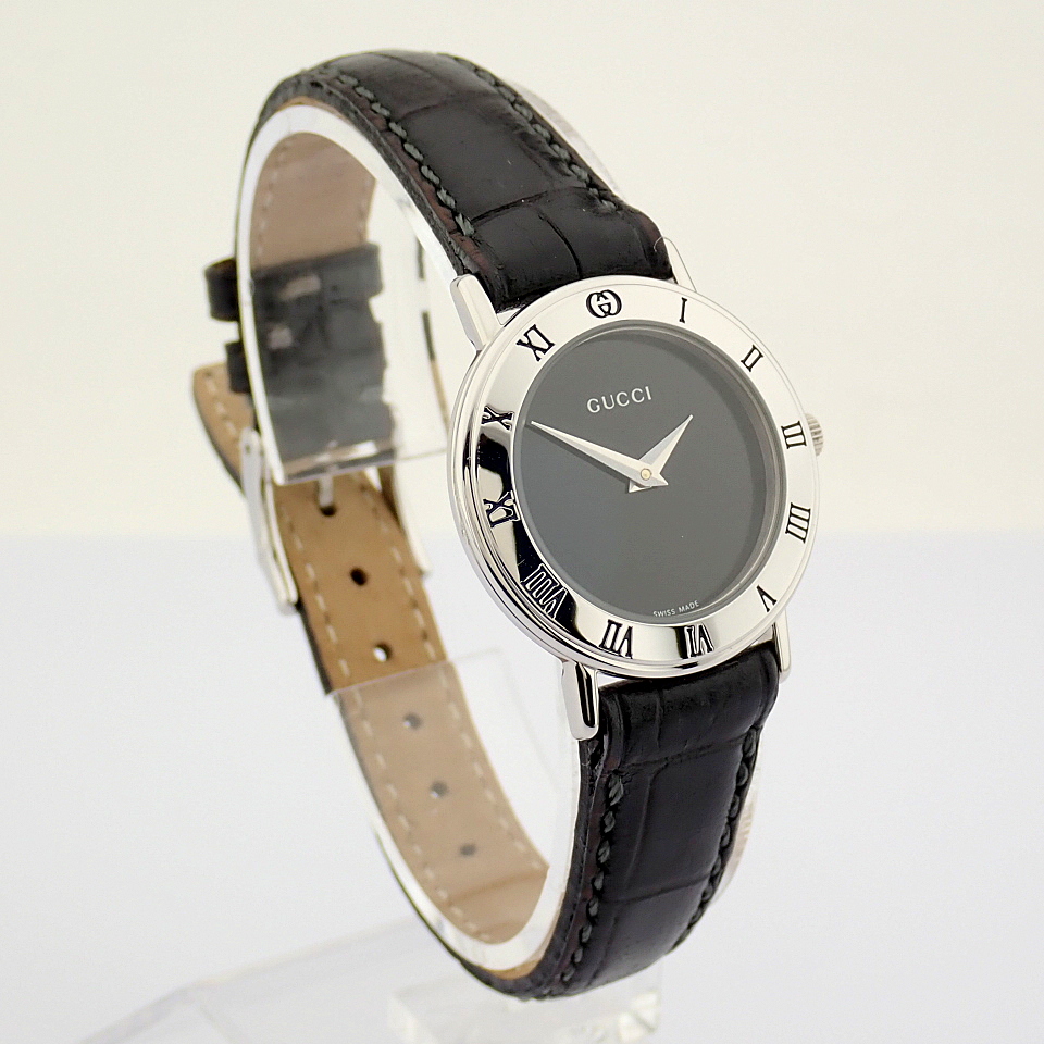 Gucci / 3000L - Lady's Steel Wrist Watch - Image 4 of 12