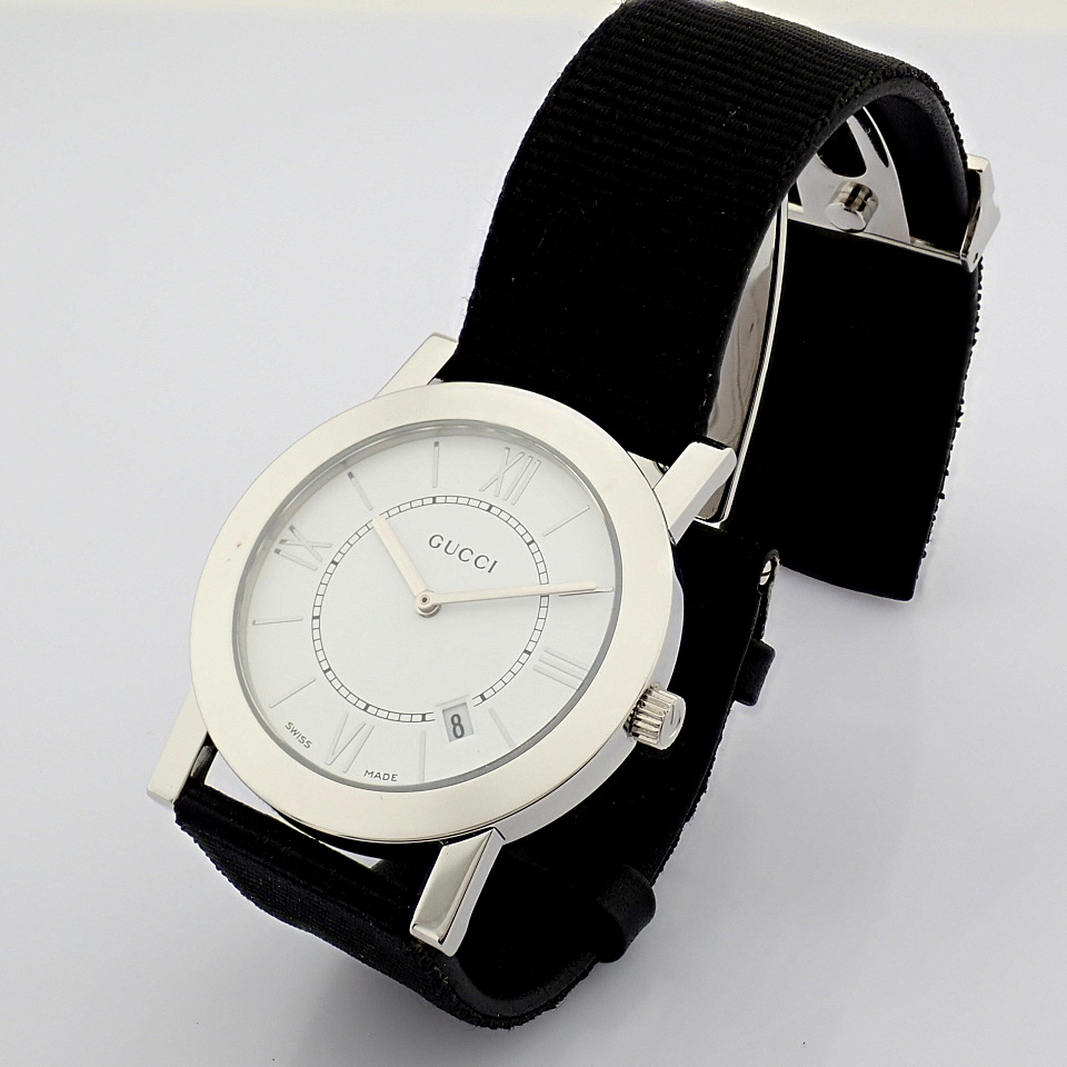 Gucci / 5200M.1 - Gentlemen's Steel Wrist Watch - Image 4 of 9