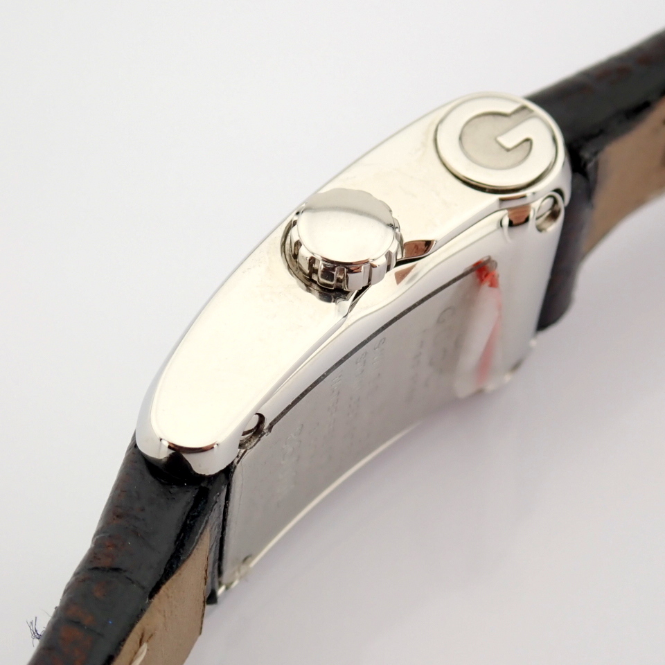 Gucci / 8600L - Lady's Steel Wrist Watch - Image 3 of 10