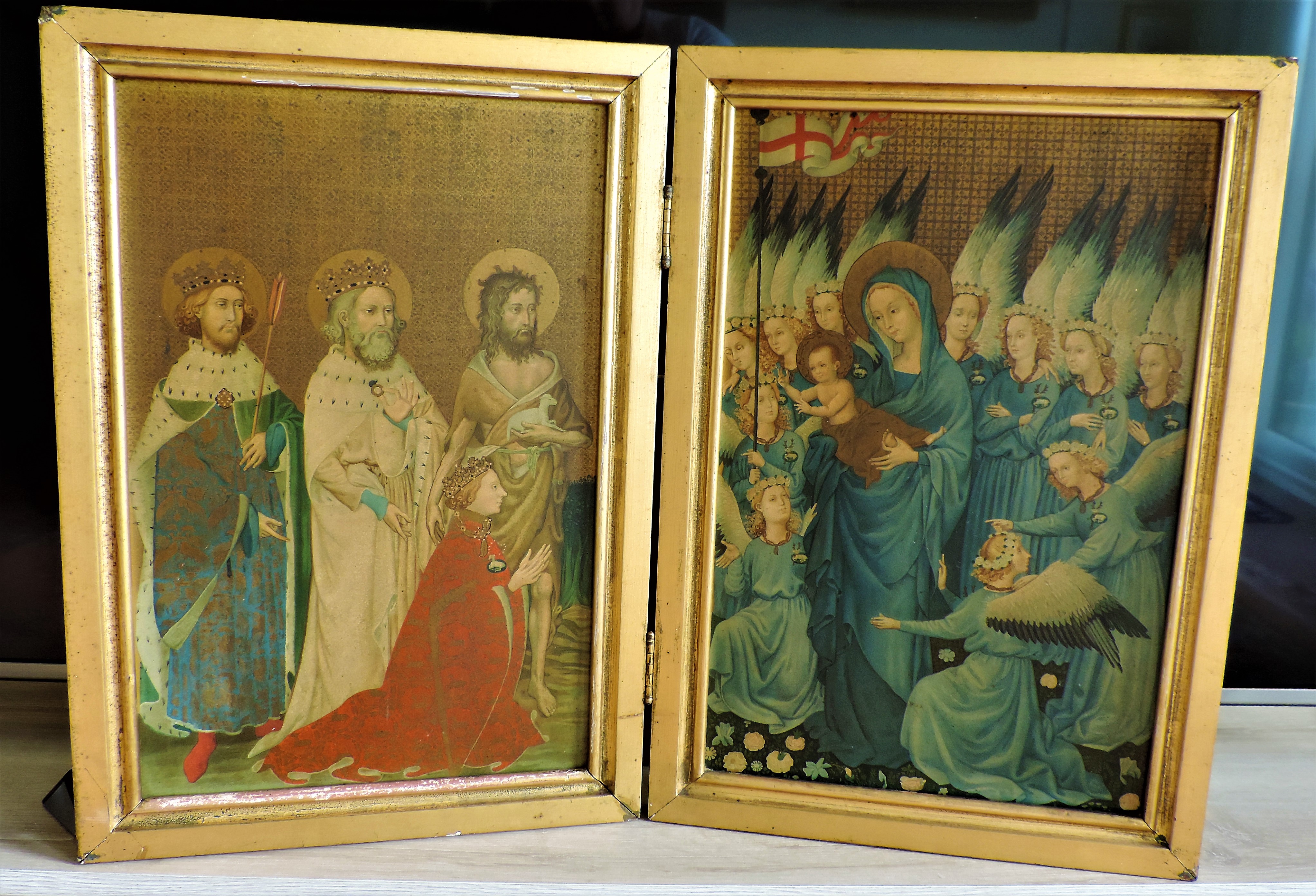 The Wilton Diptych Altarpiece 73cm Wide 52cm High - Image 2 of 8