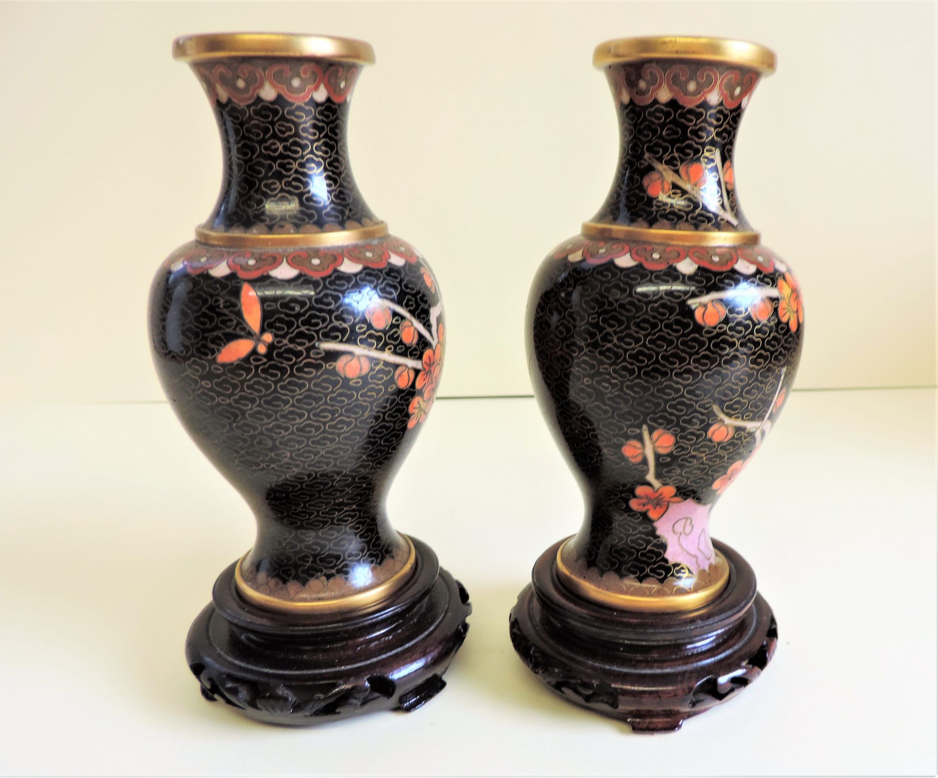 Pair of Vintage Chinese Cloisonne Vases Cherry Blossom Decoration - Image 2 of 9