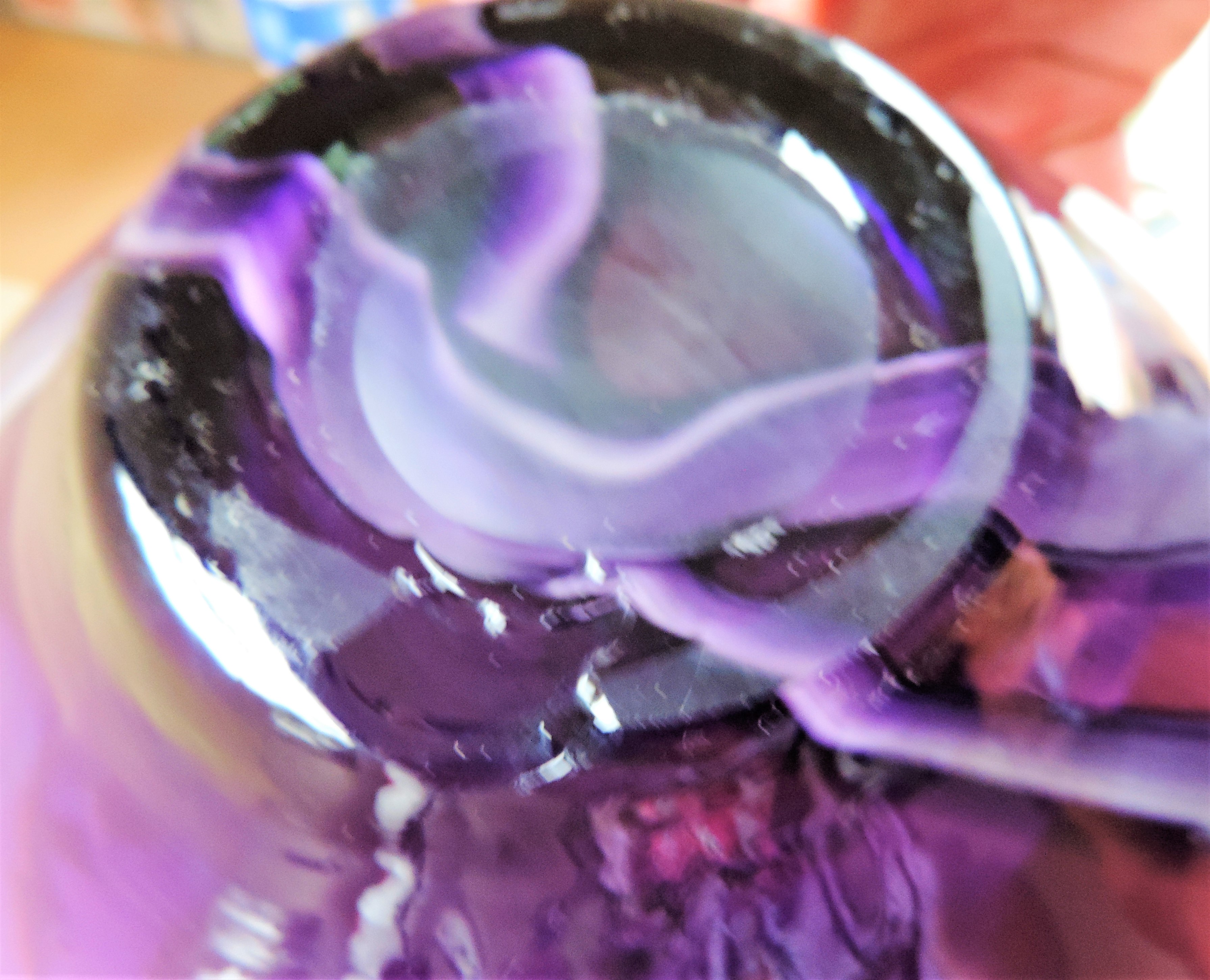 Large Purple Art Glass Vase 26cm High - Image 7 of 7