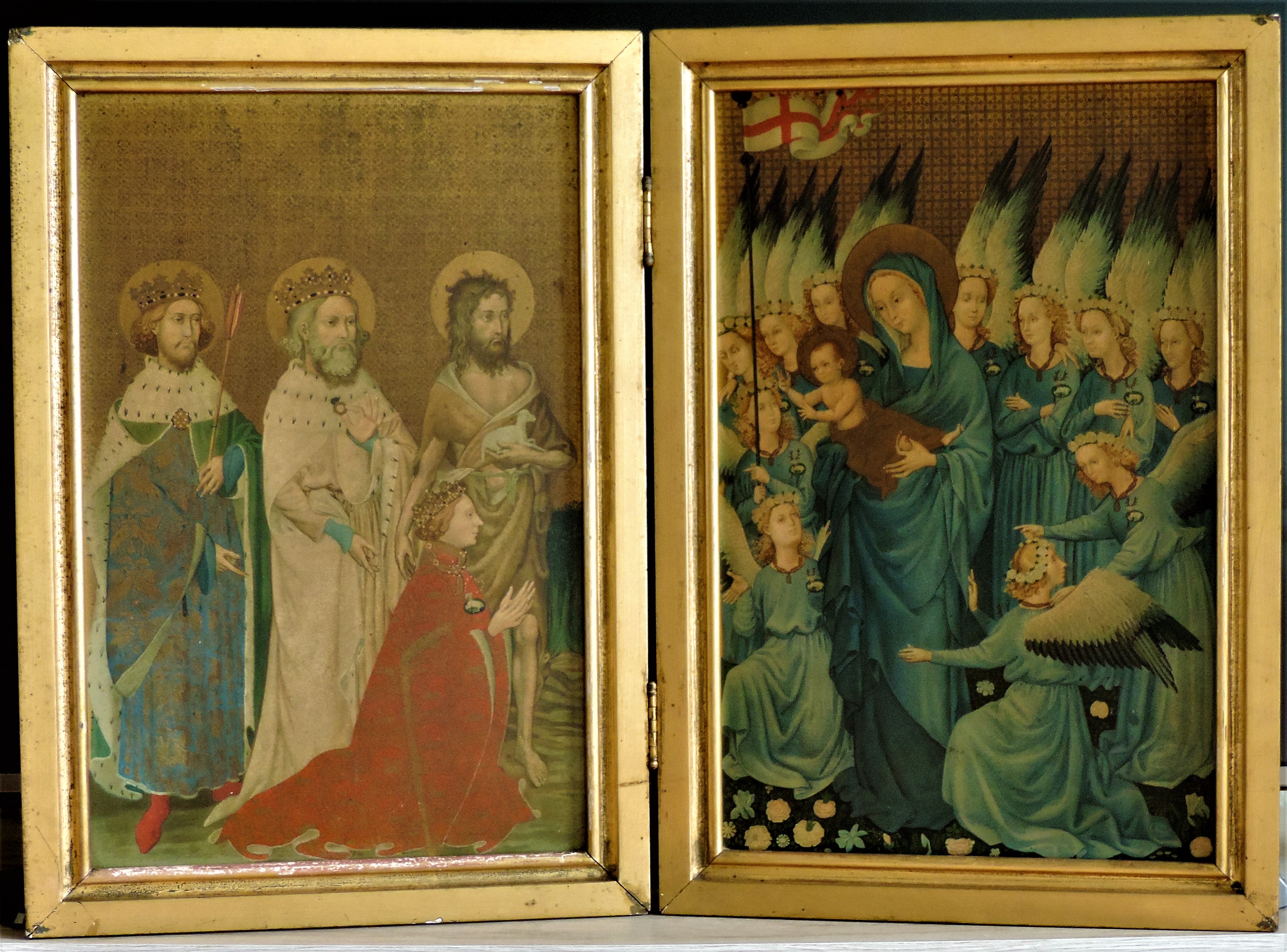 The Wilton Diptych Altarpiece 73cm Wide 52cm High