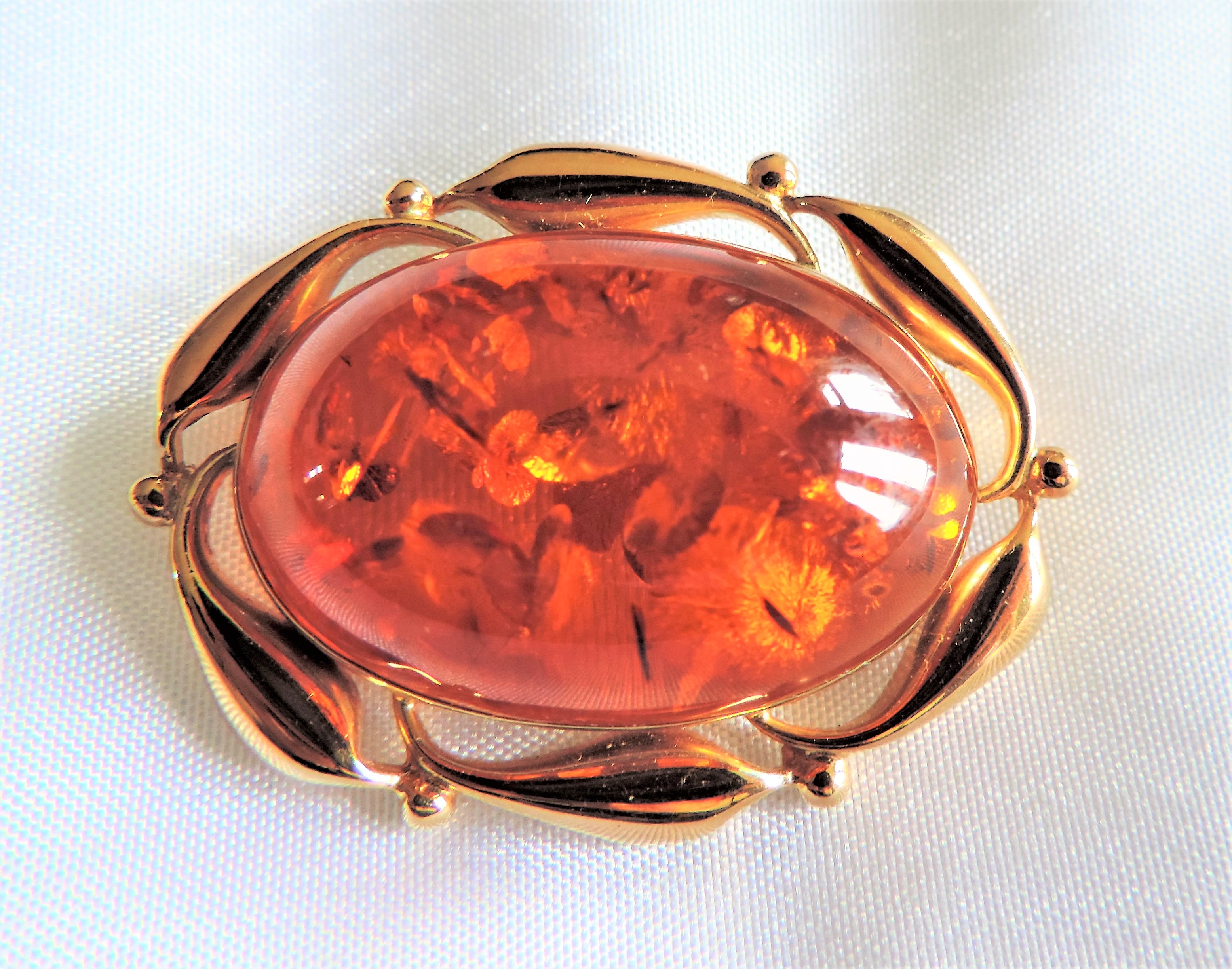 14k Solid Gold Baltic Amber Brooch - Amber 30mm x 20mm - Image 2 of 6