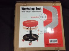 MasterPro Workshop Seat with Height Adjustment