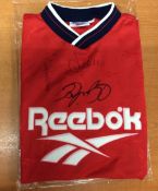 Reebok Shirt Signed By Gary Pallister, Andy Cole & Ryan Giggs 1994-1996