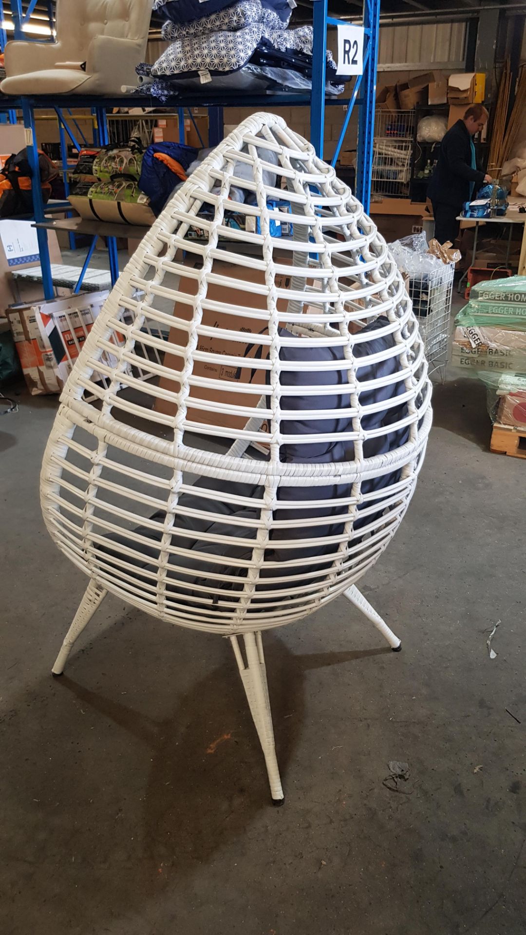 (4I) 1x Rattan Pod Chair White With 1x Cushion RRP £150. Unit Built – Assume Ex Display. Unit Appea - Image 4 of 6