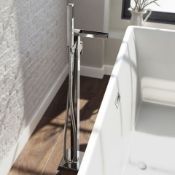 New & Boxed Niagra II Waterfall Freestanding Bath Mixer Tap & Hand Held Shower Head. Tb3097.RR...