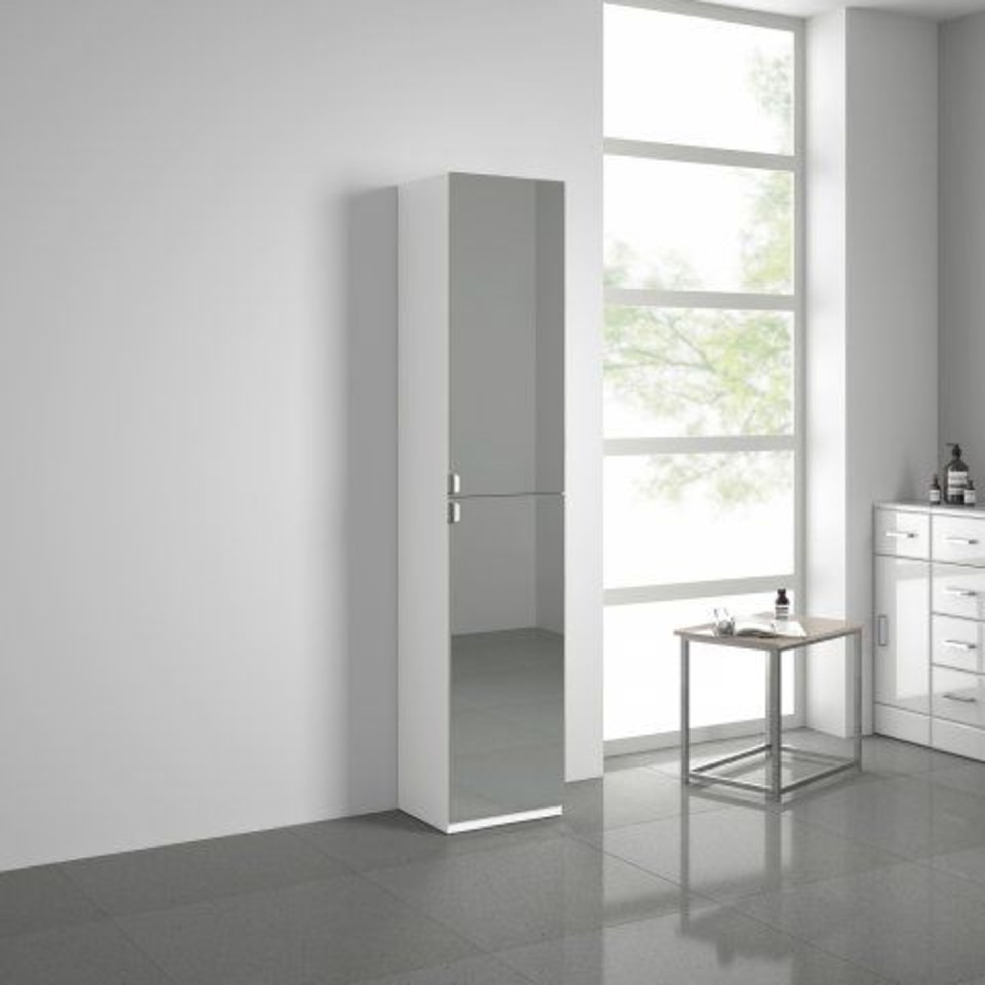 New & Boxed Matte White Mirrored Door Tall Cabinet. Mc153 RRP £424.99. Enjoy The Benefits Of...