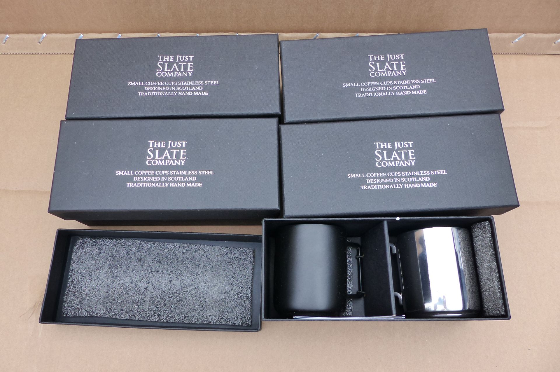 5 x Just Slate Company Black and Silver Mugs In gift box - Image 2 of 2