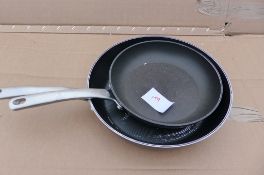 2 Circulon Frying pans