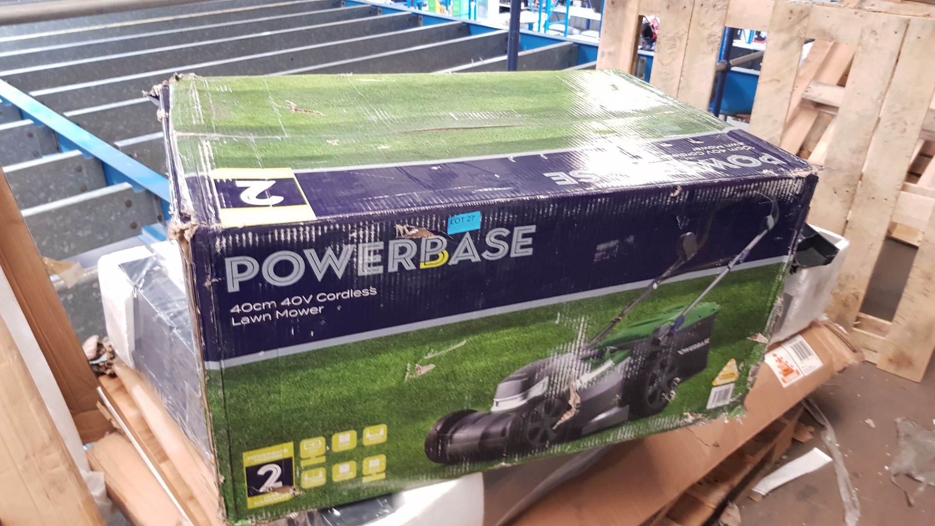 (P10) 1x Powerbase 40cm 40V Cordless Lawn Mower RRP £199. New, Sealed Item With Some Box Damage. - Image 3 of 3