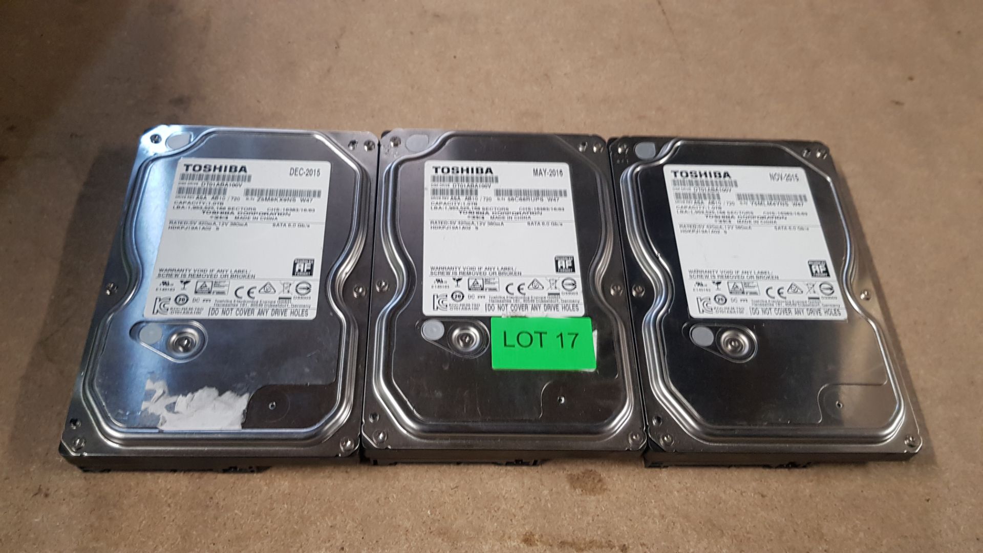 (13A) 3x Toshiba 1TB HDD 3.5 SATA 6.0 Gb/s. (Contents Wiped On Units). - Image 2 of 3