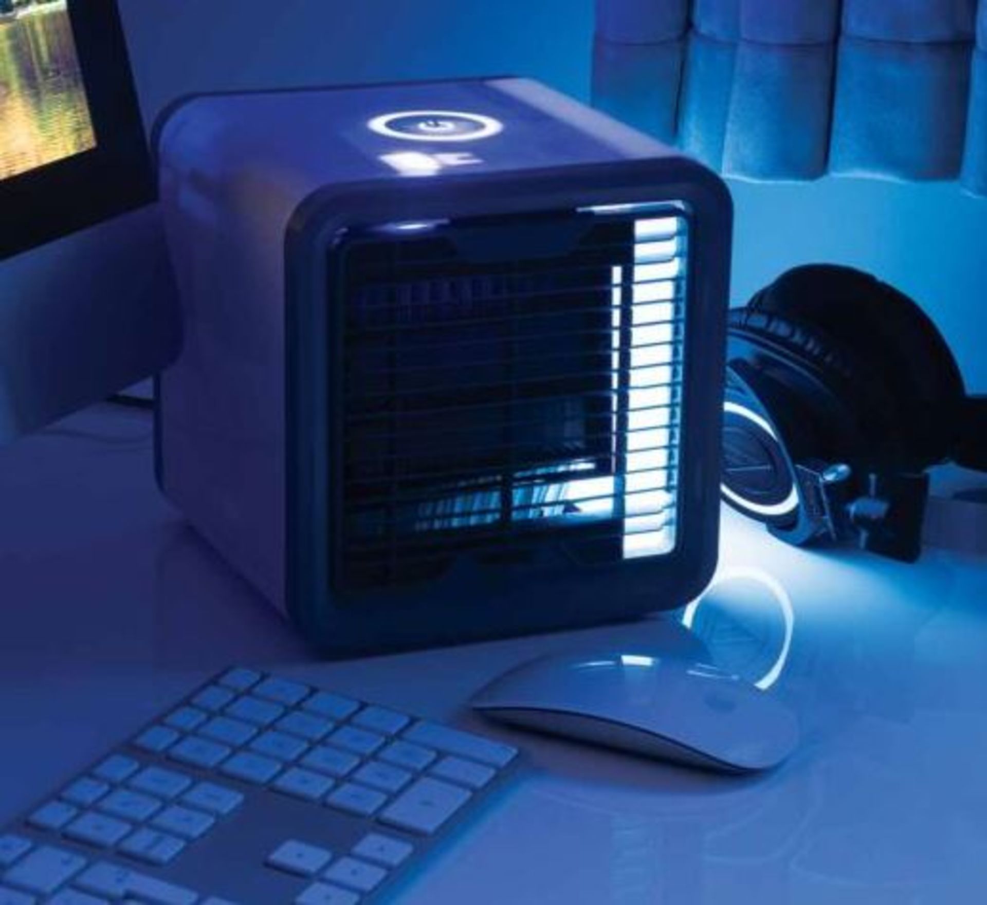 5x Red5 USB Portable Air Cooler Colour Changing Mood Light RRP £19.99 Each. (Units Have RTM Sticker - Image 2 of 5