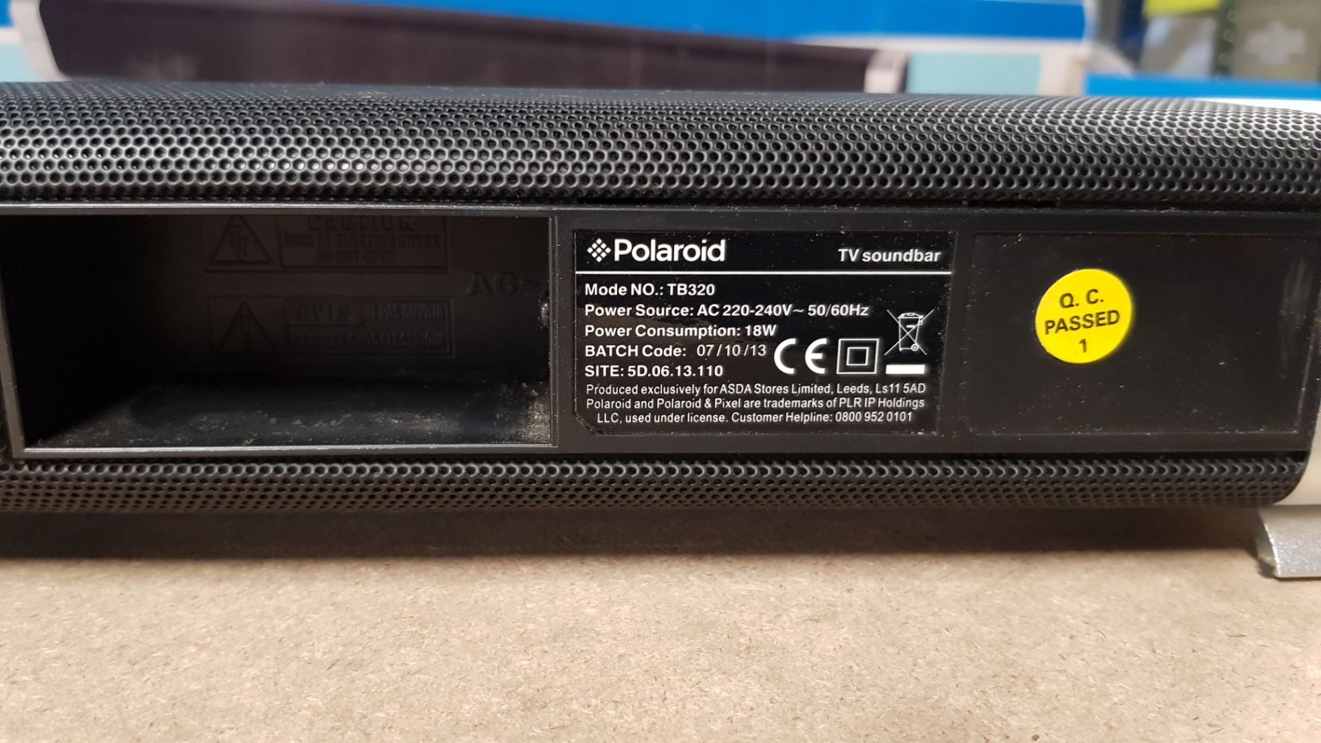 (13A) 1x Polaroid Aluminium Soundbar With Bluetooth & Remote. - Image 10 of 10