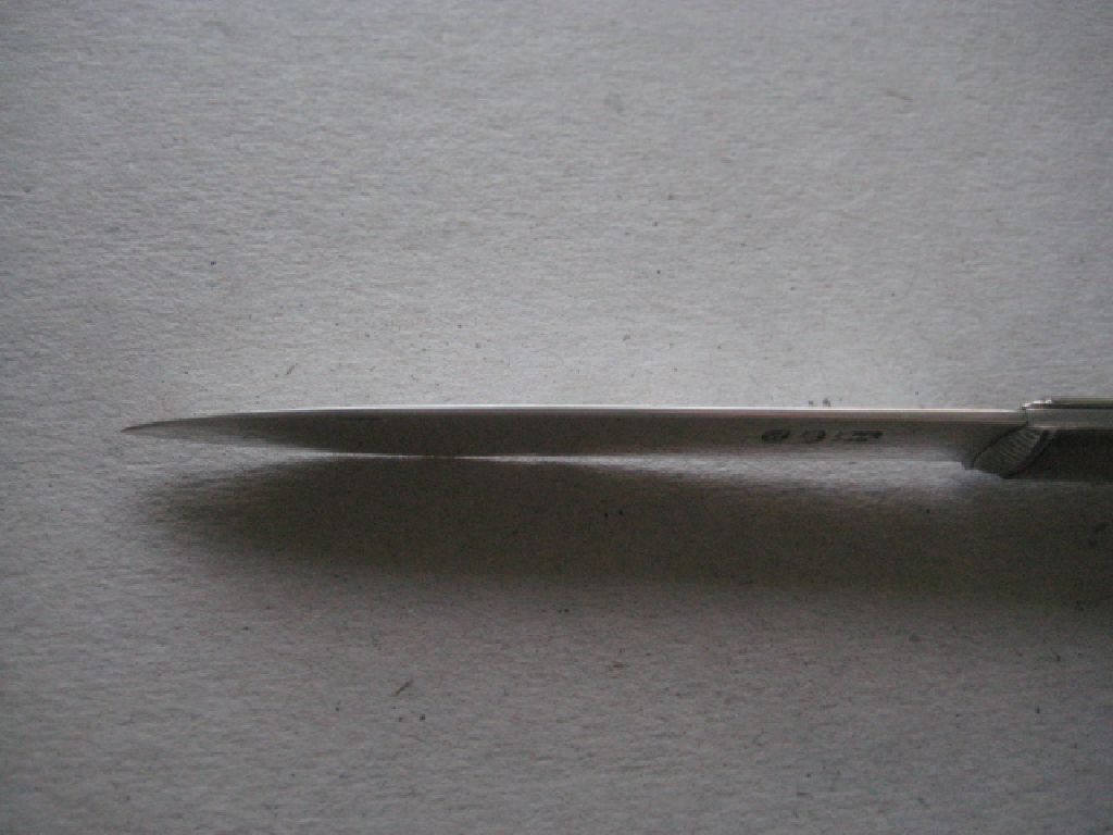 George III Mother of Pearl Hafted Silver Bladed Folding Fruit Knife - Image 2 of 9