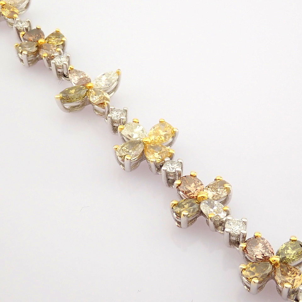 Certificated 18K White Gold Fancy Diamond & Diamond Bracelet (Total 6.03 Ct. Stone) - Image 3 of 13
