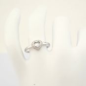 Certificated 14K White Gold Diamond Ring (Total 0.29 Ct. Stone)