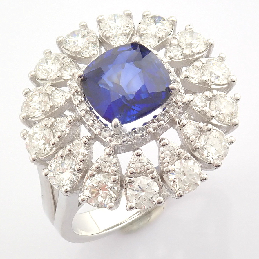 Certificated 14K White Gold Diamond & Sapphire Ring (Total 3.17 Ct. Stone) - Image 10 of 13