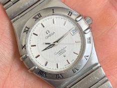 Omega / Constellation Perpetual Calendar 35mm - Gentlemen's Steel Wrist Watch