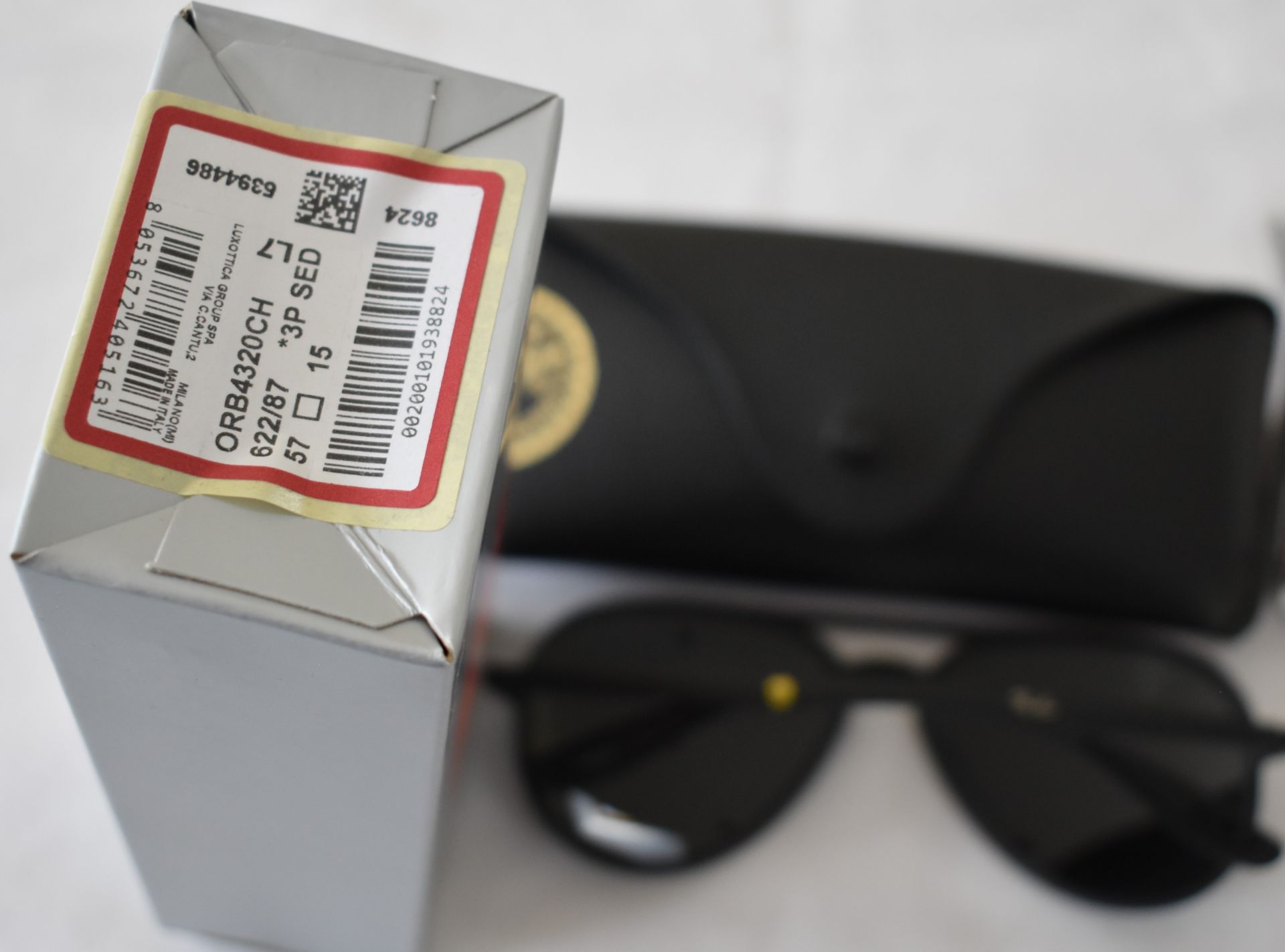 Ray Ban Sunglasses(Ferrari) ORB4320CH 622/87 *3P - Image 2 of 3