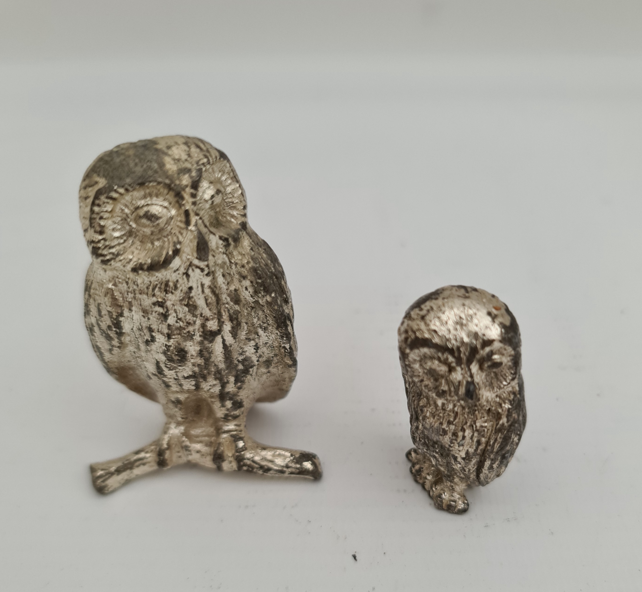 Vintage 2 x Cast Metal Owls Largest is 2.5 inches tall